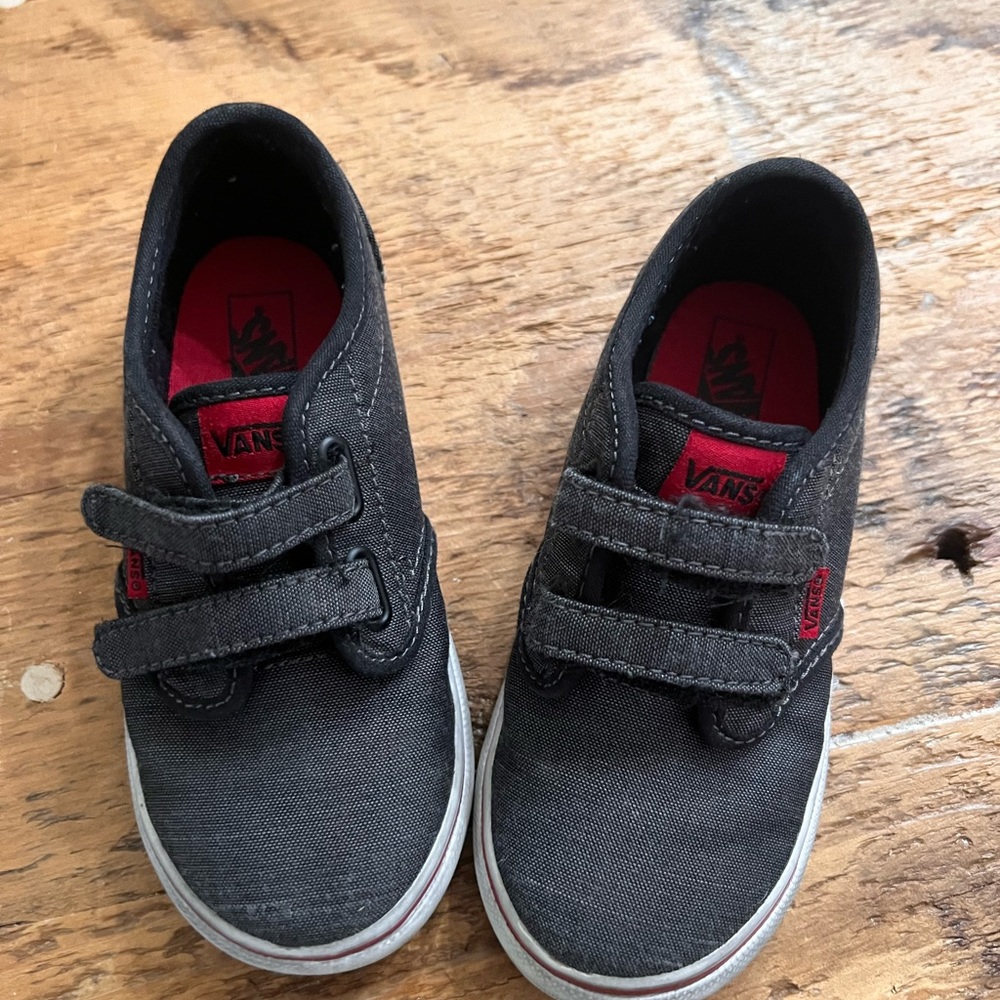 Boys vans